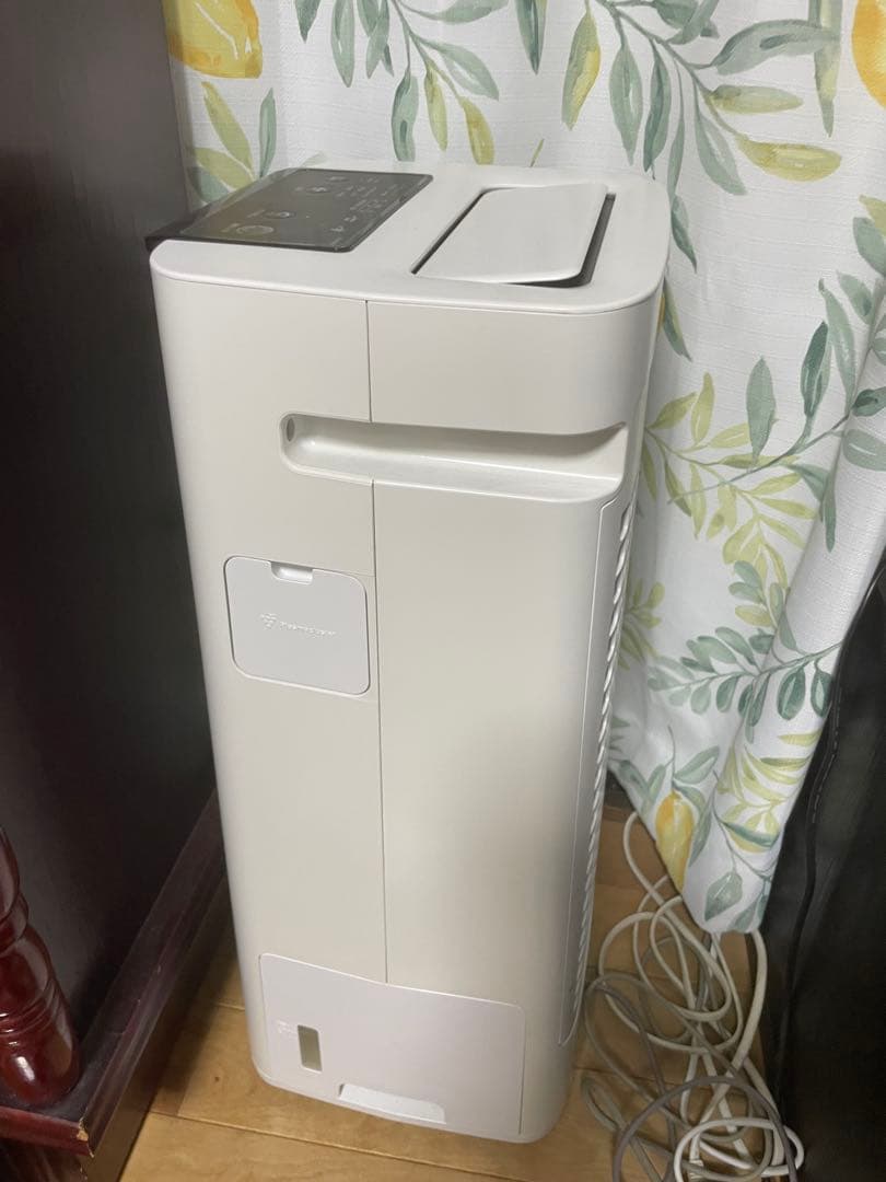 シャーププラズマクラスター加湿空気清浄機25000ホワイト KI-NS40-w