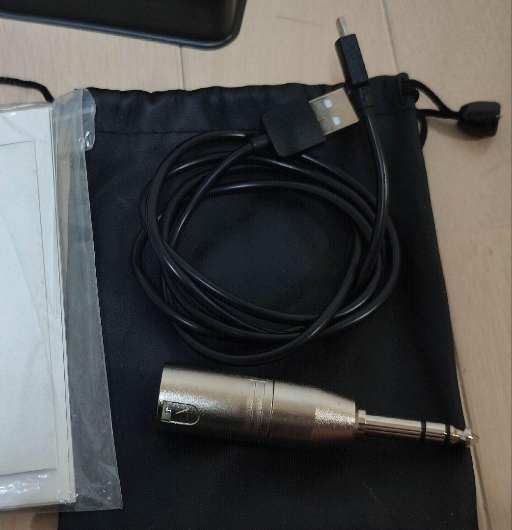 Xvive U4 ワイヤレスインイヤーモニターシステム