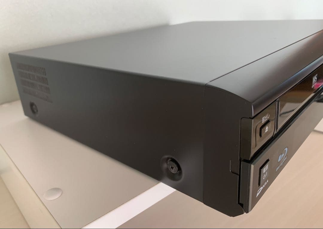 Panasonic Blu-ray HDD VHS 一体型 DMR-BR670V