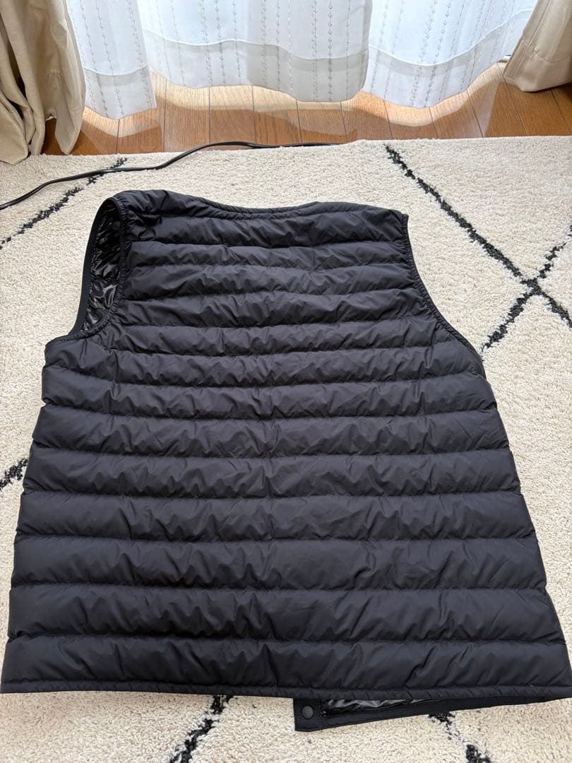 モンベル　スペリオダウン　ベスト　L