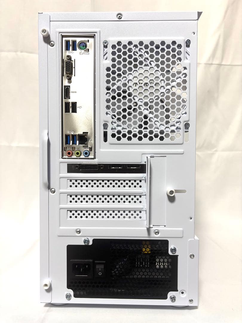 【ディスプレイ内蔵】ゲーミングPC Ryzen7 GTX 1660super