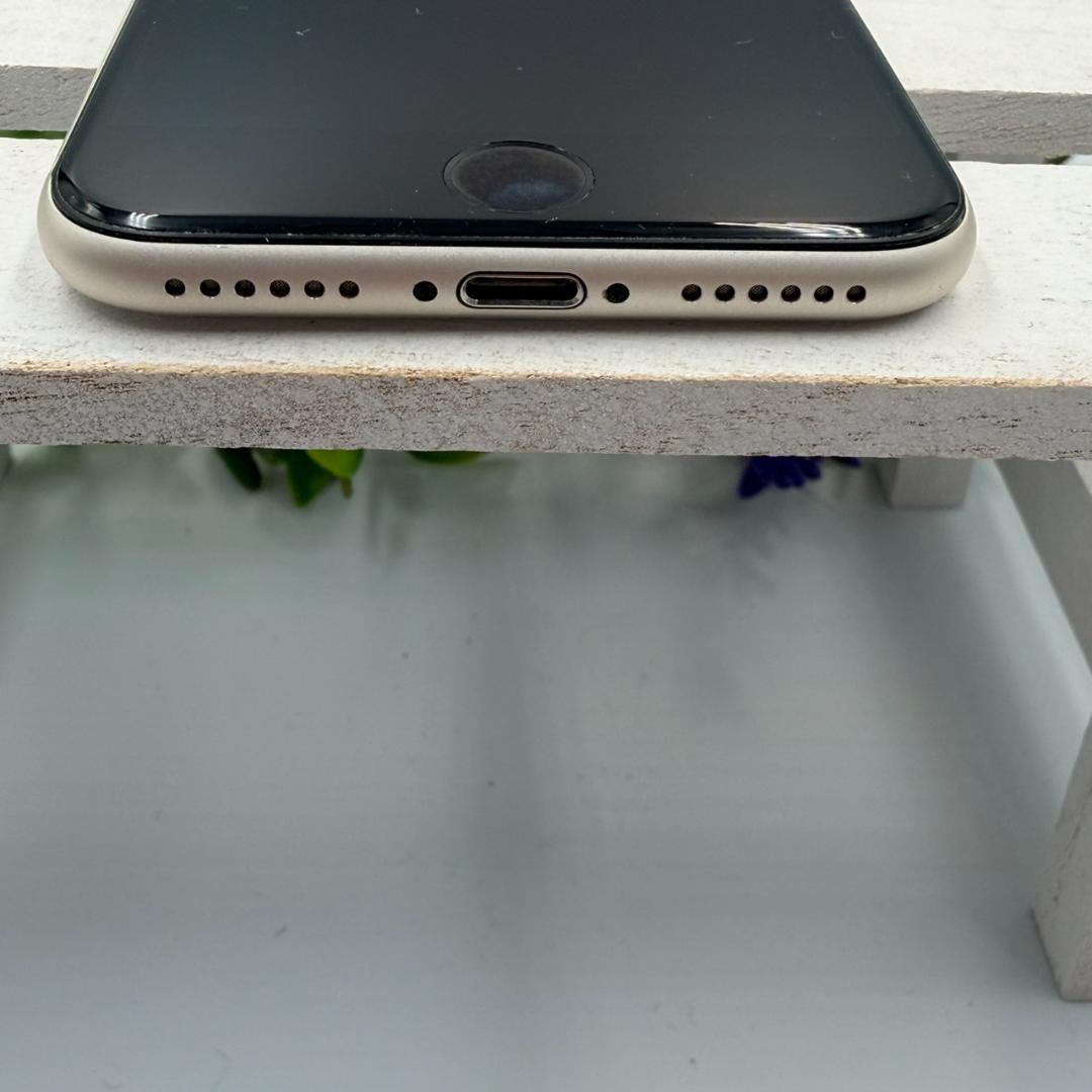 iPhone SE第3世代 64GB スターライト 309