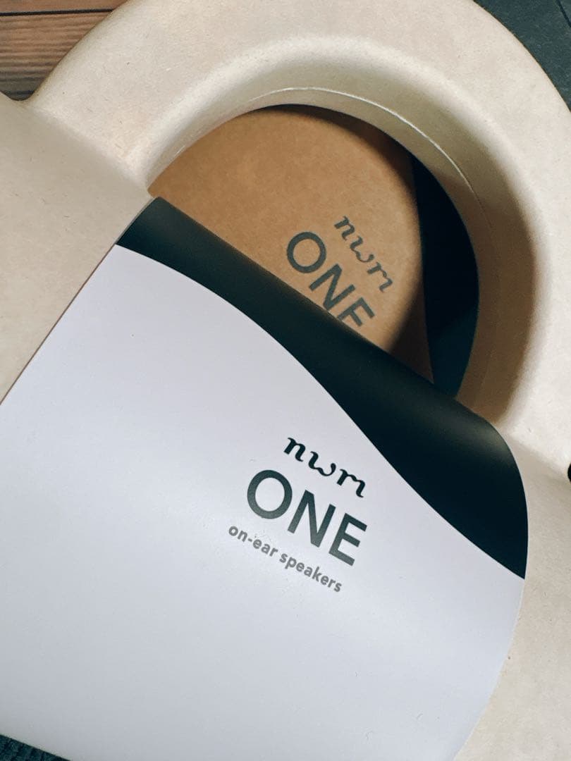 【新品未使用】nwmONE オープンイヤー型オーバーヘッド耳スピーカー　新色