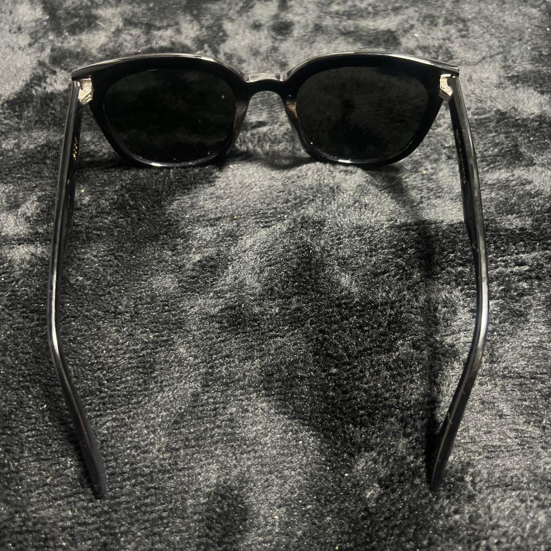 S*c様 GENTLE MONSTER ブラック キャットアイ サングラス