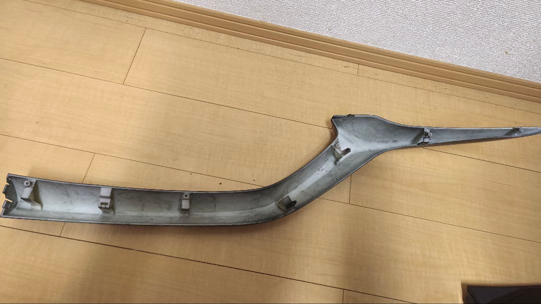 CX5.CX8 フロントグリル　シグネチャーウイング　ブラック