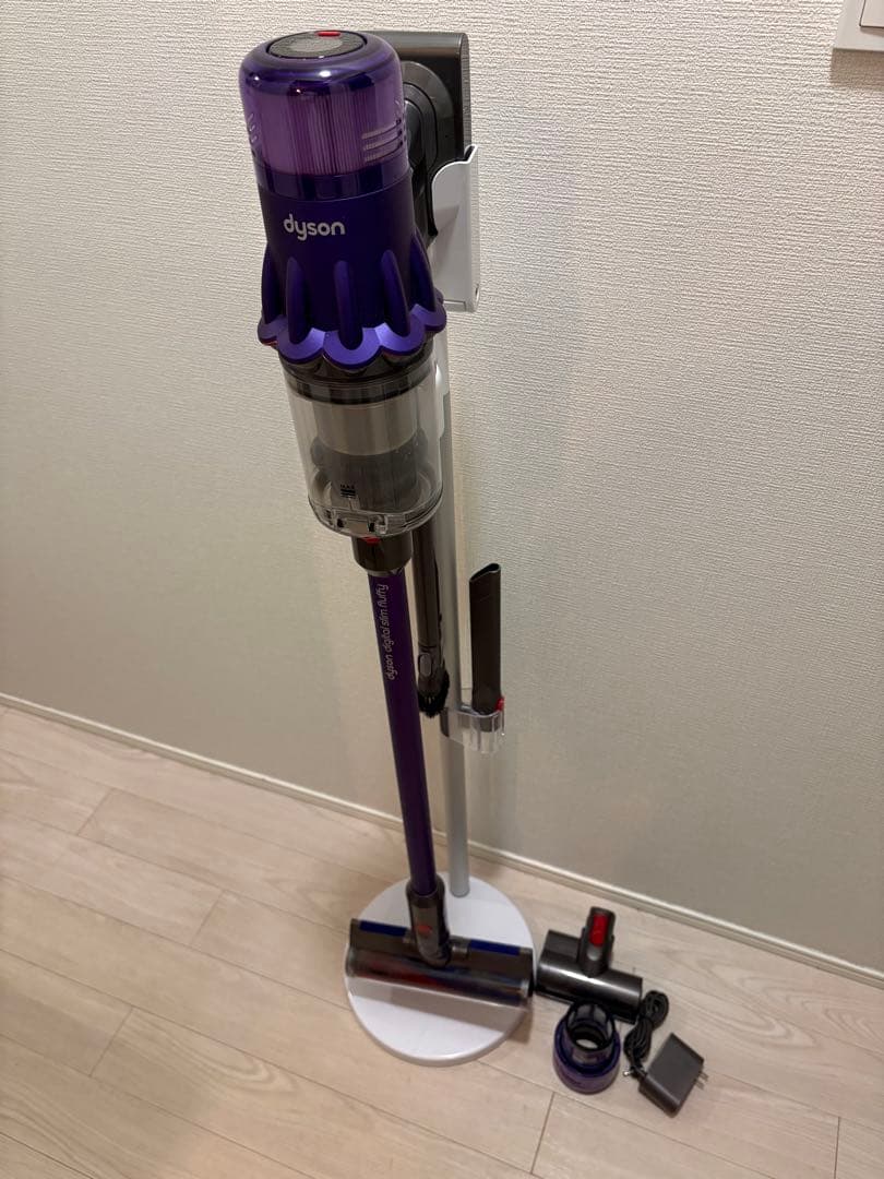 ダイソンコードレス掃除機　充電タワーセット