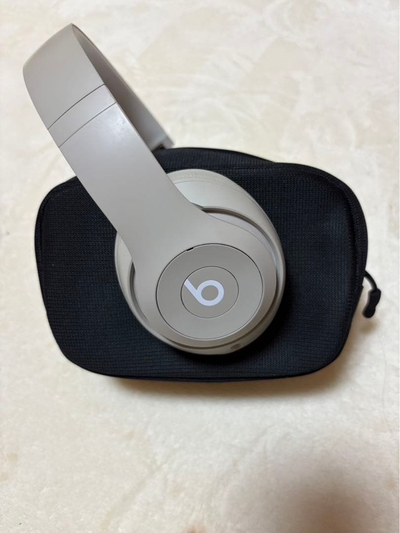 極美品Beats Studio pro ヘッドホン サンドストーン