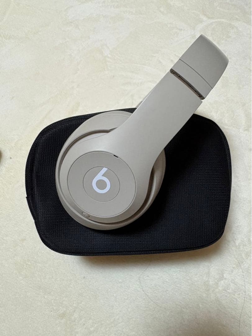 極美品Beats Studio pro ヘッドホン サンドストーン