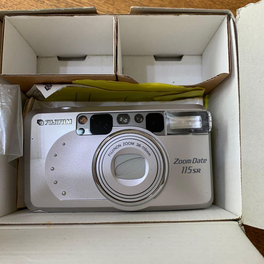 フィルムカメラ FUJI FILM ZOOM DATE 115SR