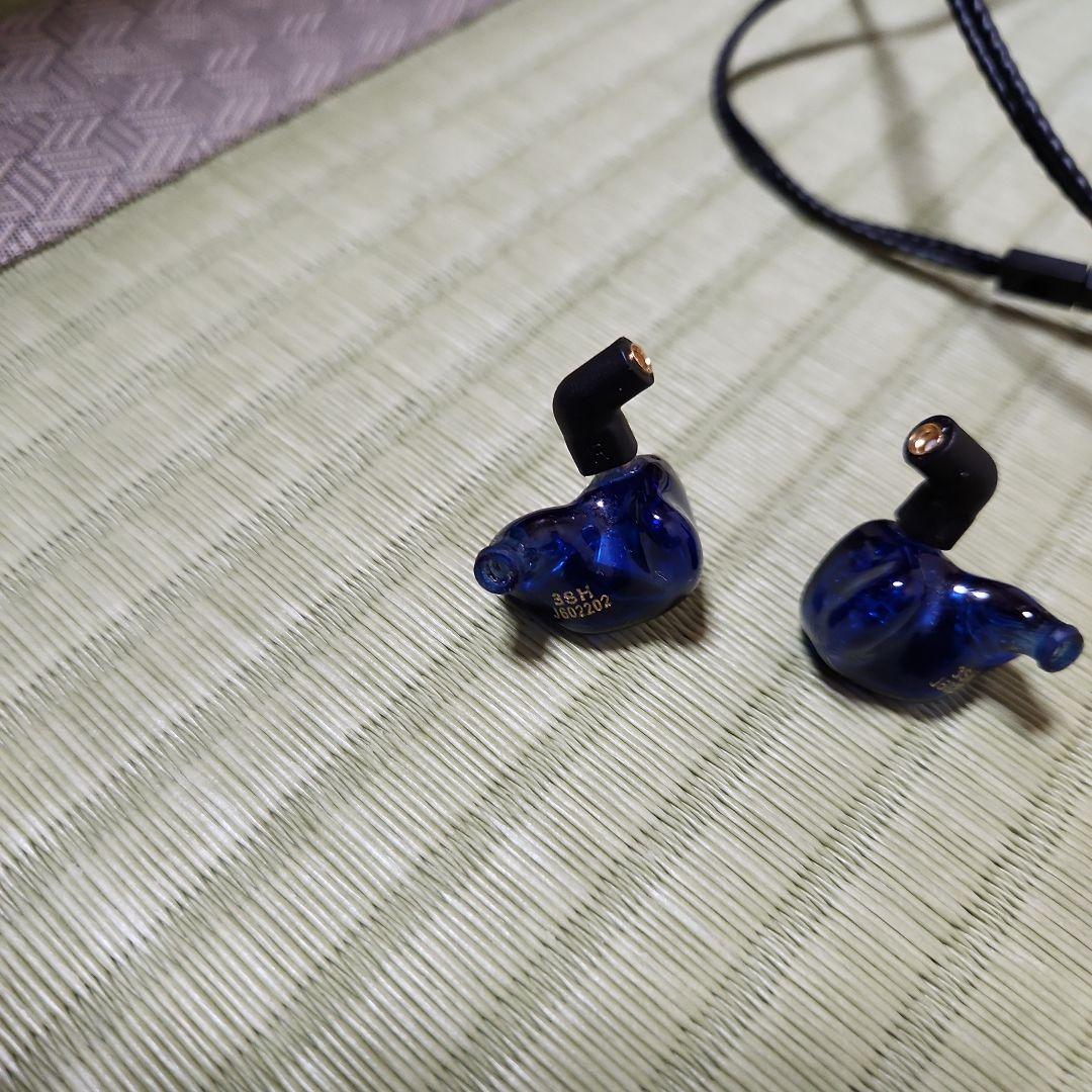 qdc 3sh リケーブル可能イヤホン 青　有線イヤホン