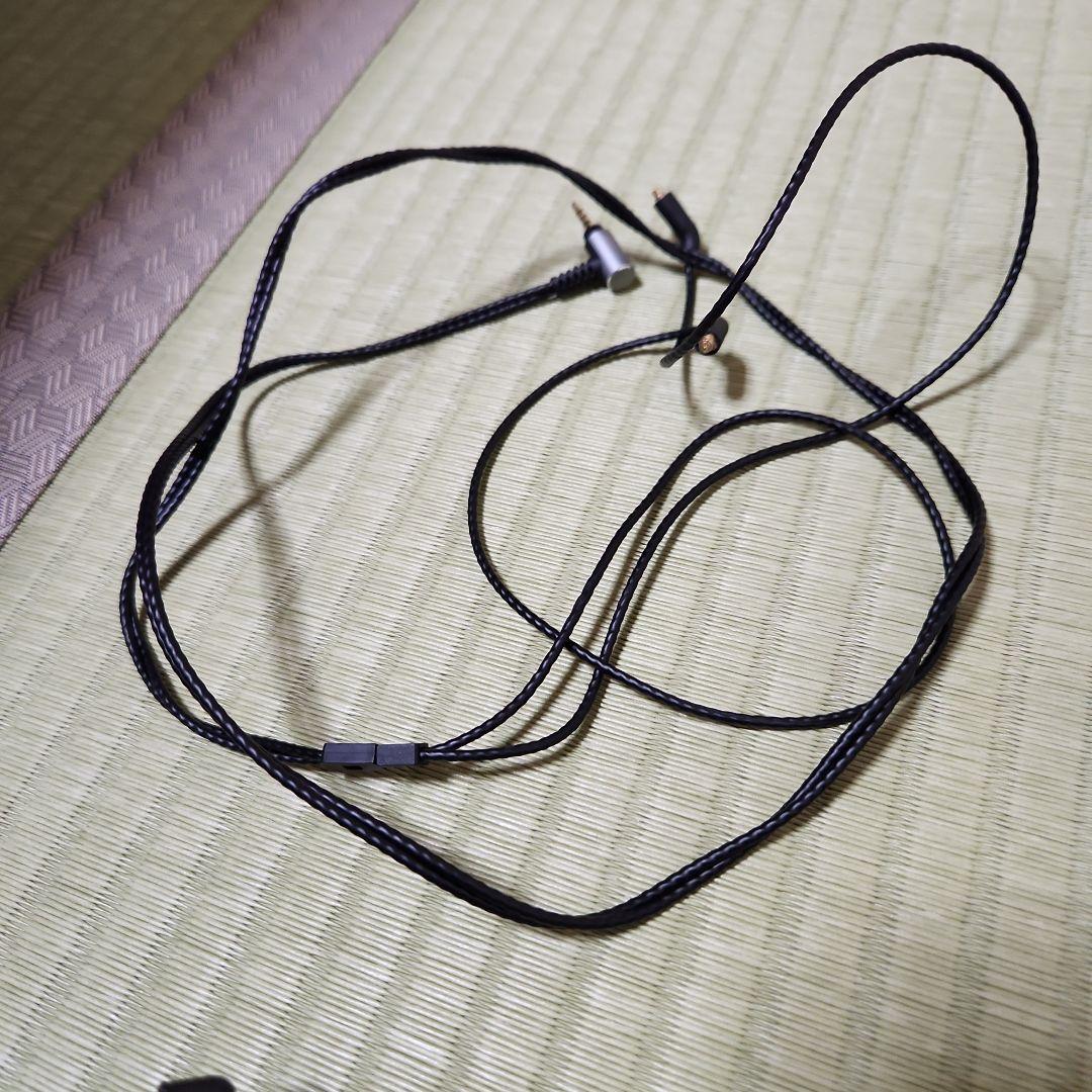 qdc 3sh リケーブル可能イヤホン 青　有線イヤホン