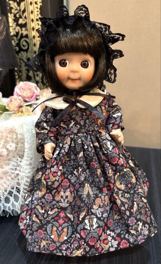 ヴィンテージ　ビスクドール　グーグリー ①