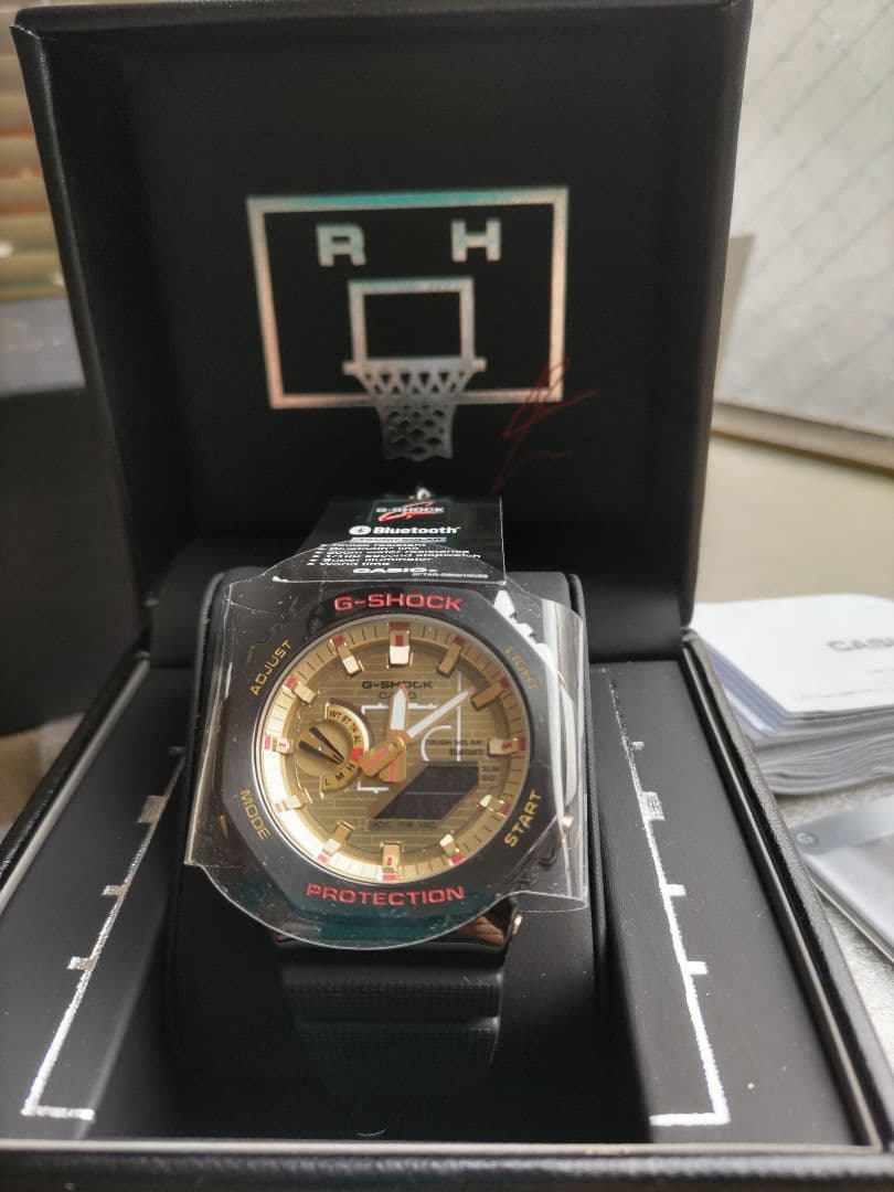 う*C様 g-shock GBM-2100RH-1ADR 八村塁モデル第４弾