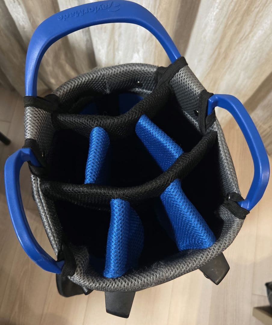 TaylorMade 軽量キャディバッグ 黒/青