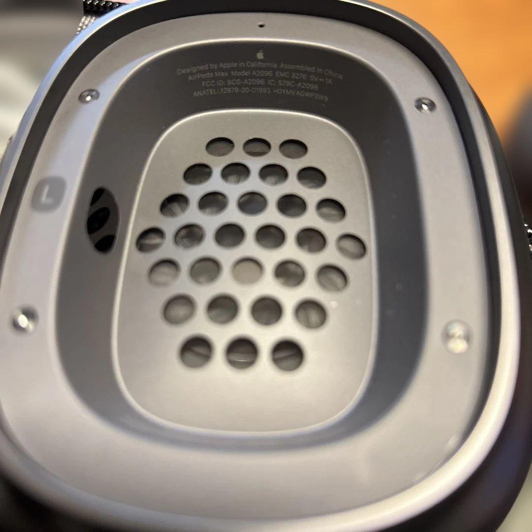 AirPods Maxスペースグレー+おまけ