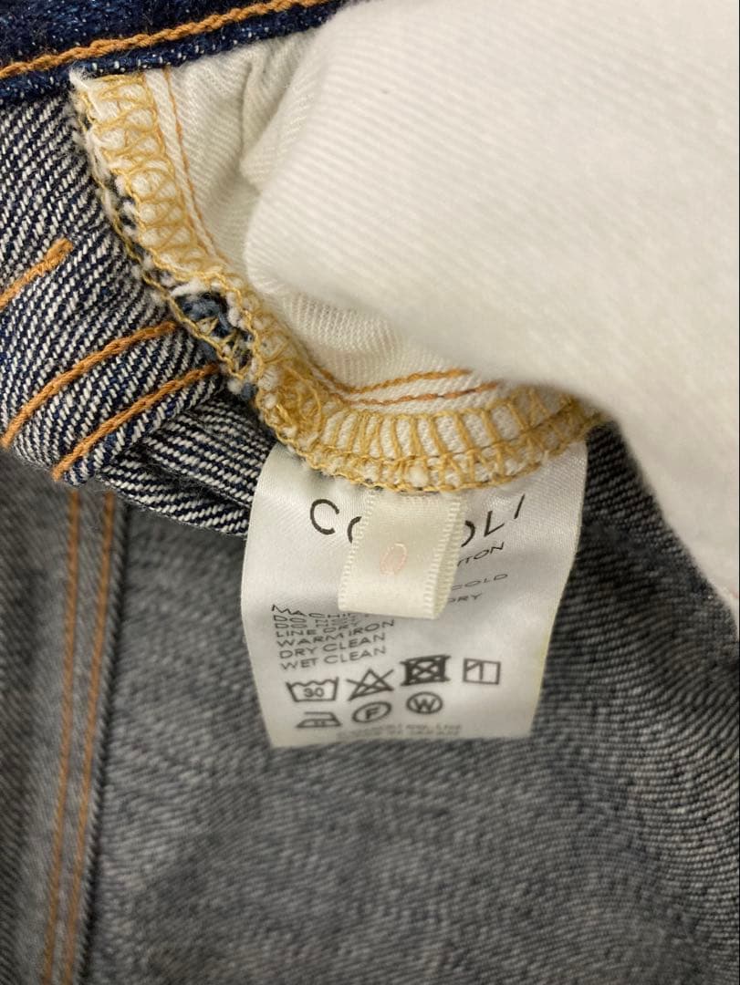 COMOLIのデニム5Pパンツ。（2023SS）