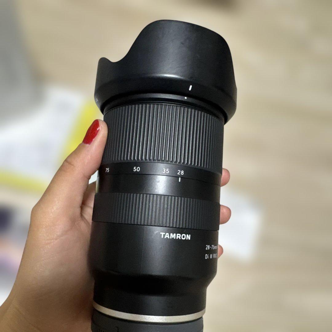 TAMRON 28-75mm F28 DI ズームレンズ 保護フィルターつき