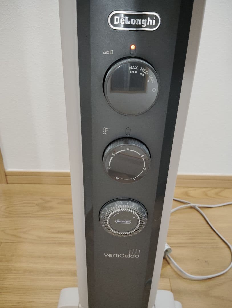 【極美品・未使用級✨️】デロンギ オイルヒーター RHJ21F0812-GY