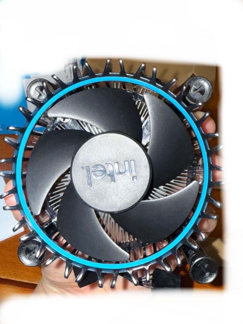 インテル CPU Core i3-12100F