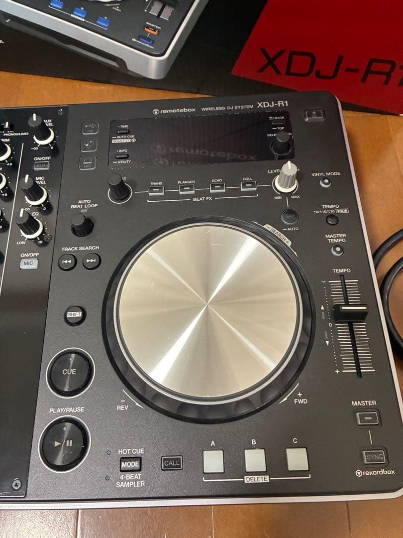 Pioneer DJ XDJ-R1 /パイオニアDJコントローラー