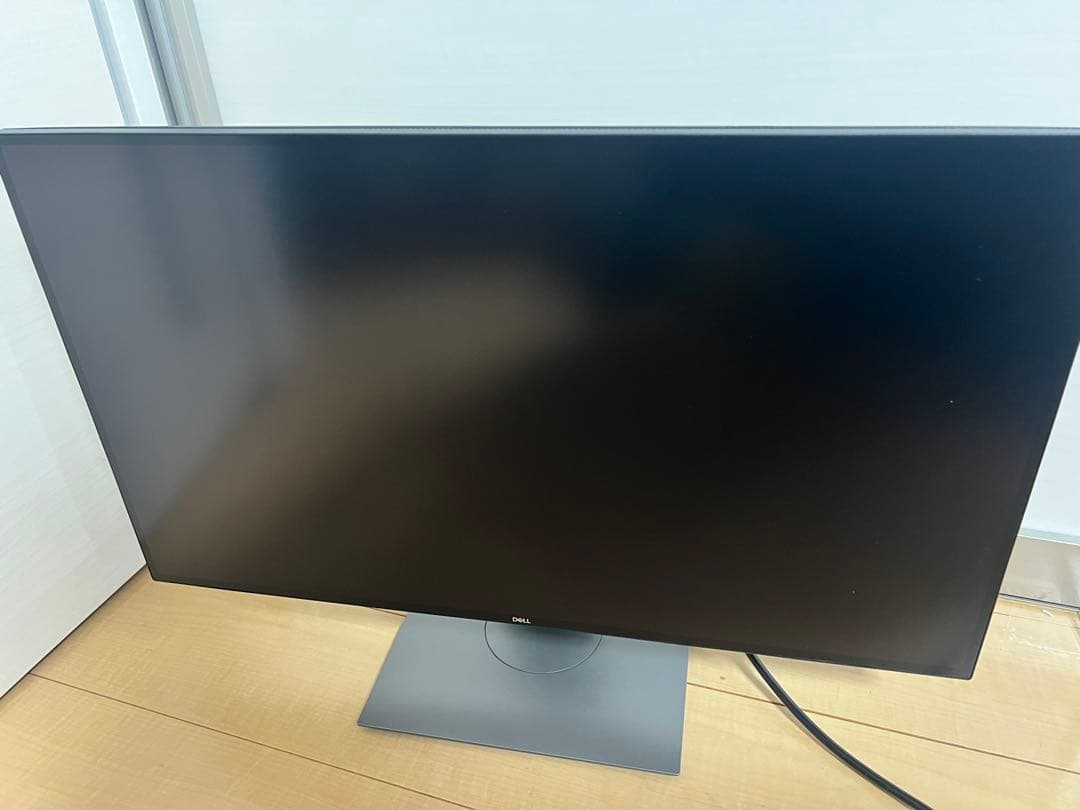 Dell U2720QM 27インチ4Kモニター