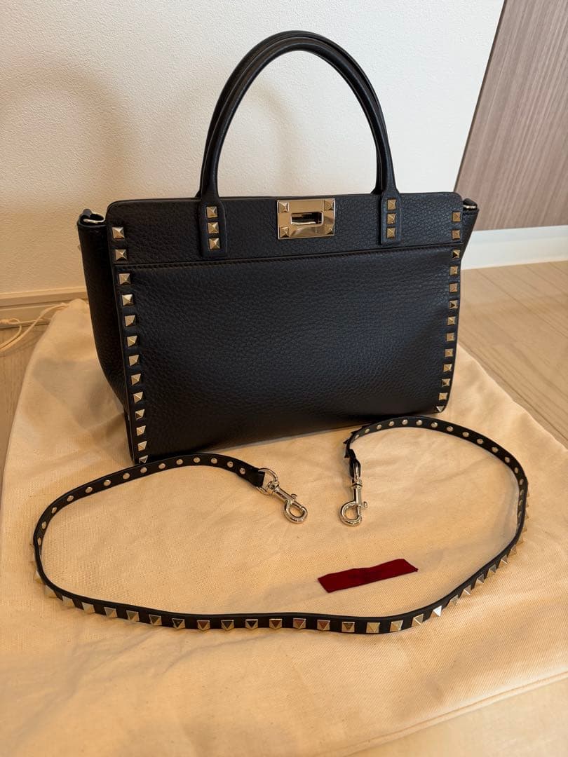 国内ヴァレンティノ購入スタッズ付きハンドバッグ