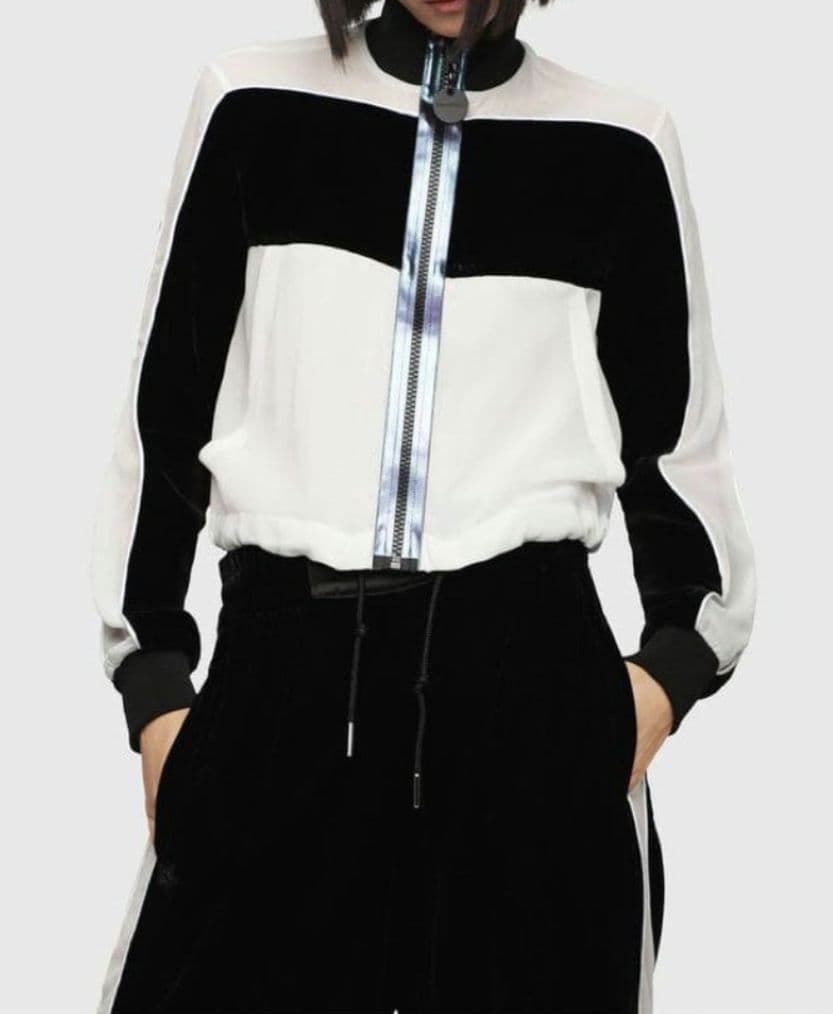 カ*オ様 定価4.6万円 DIESEL サイドスリットパンツ ベルベット シース