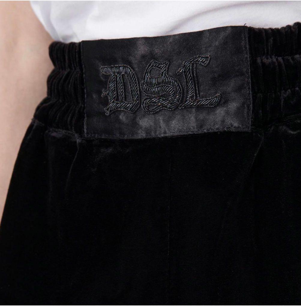 カ*オ様 定価4.6万円 DIESEL サイドスリットパンツ ベルベット シース