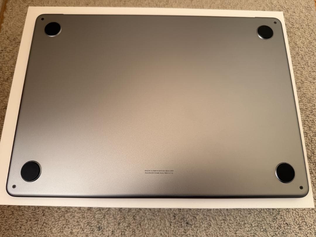 MacBookAir M2 8GB/256GB シルバー｜放充電71回｜箱付