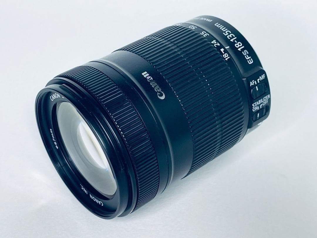 美品✨Canon キヤノン EF-S 18-135mm F3.5-5.6 IS