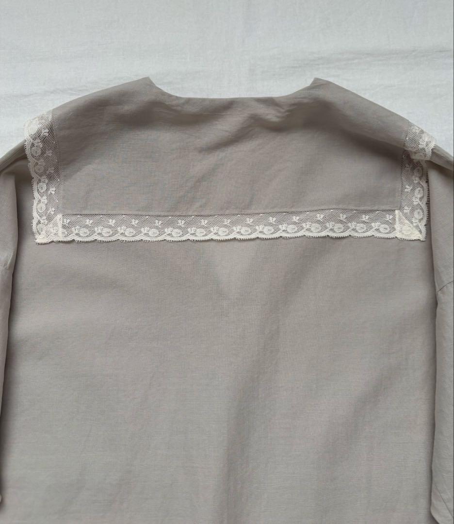 完売 TOWAVASE Leavers blouse (gray)