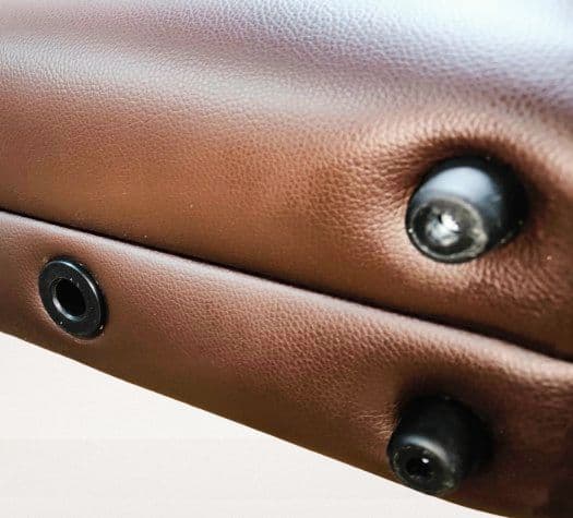 ステラミニ 【Stella Mini】プロ仕様の折りたたみ式マッサージベッド