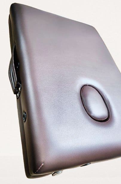 ステラミニ 【Stella Mini】プロ仕様の折りたたみ式マッサージベッド