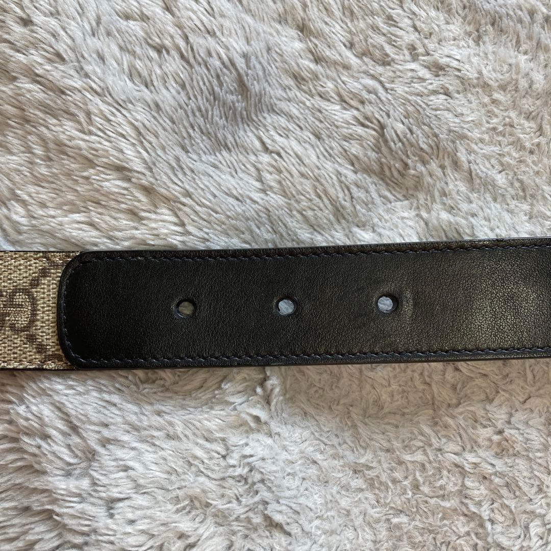 Gucci GGロゴバックル ベルト ゴールド/ブラック　そら