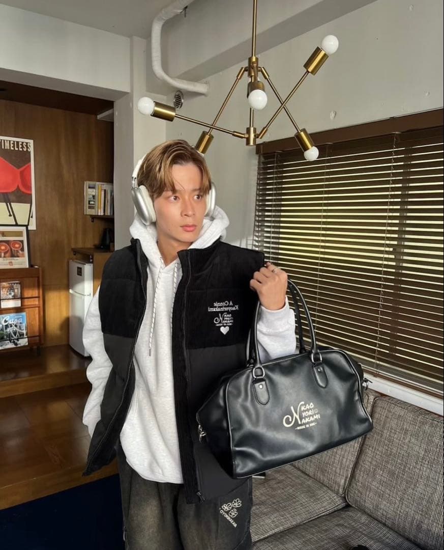 kaoyorinakami コーデュロイダウンベスト