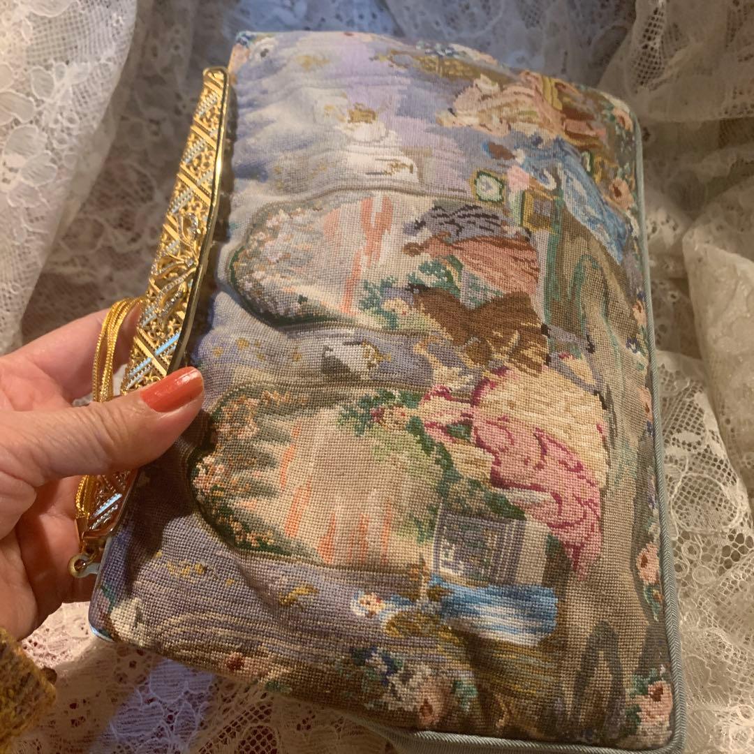 久家道子　プチポワン刺繍　おしゃれ　気品あるパーティーバッグ　新品