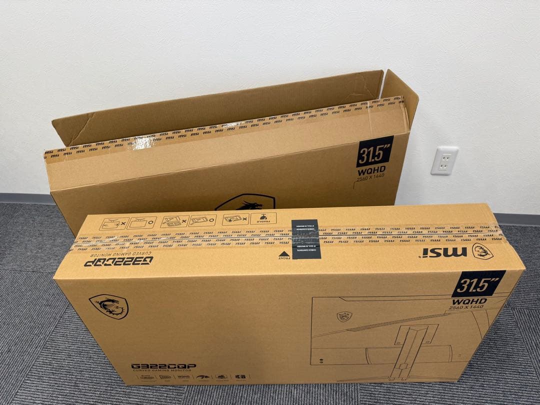 未使用新品MSI G322CQPゲーミングモニター　31.5インチ湾曲1000R