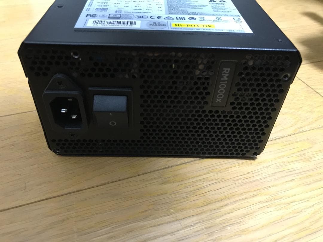 Corsair RM1000X 1000W電源 80PLUS GOLD