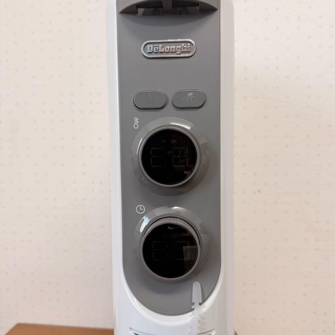 ●極美品 DeLonghi デロンギ オイルヒーター RHJ45M0912-SG