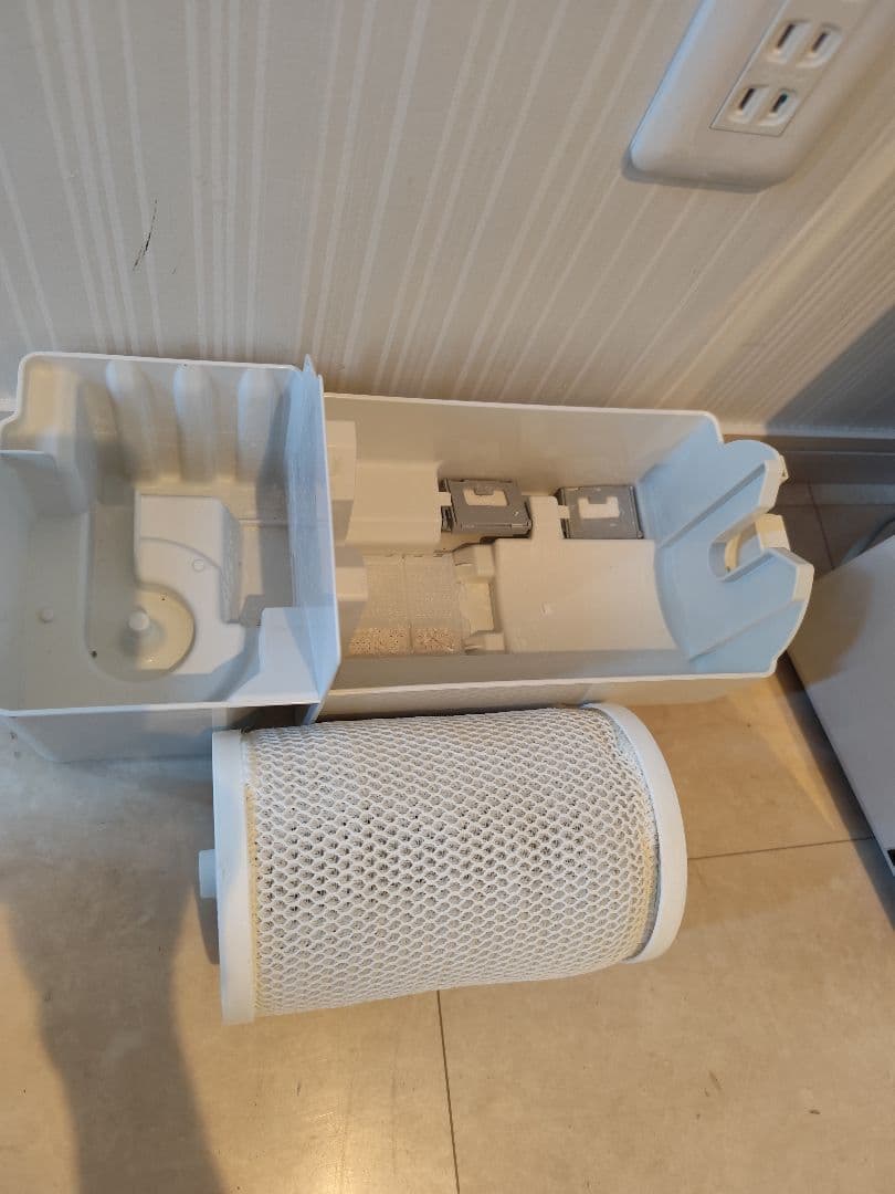 パナソニック 次亜塩素酸除菌脱臭機　ジアイーノ F-SMV4100 訳あり