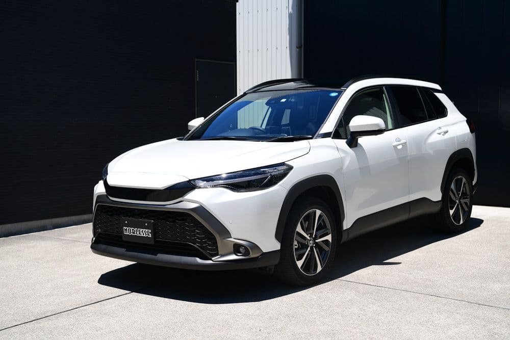 最終値下げ NOBLESSE カローラクロス専用 マークレスグリル（未塗装）