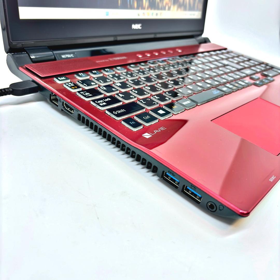NECノートパソコン Win11 Corei7 新品SSD office A18