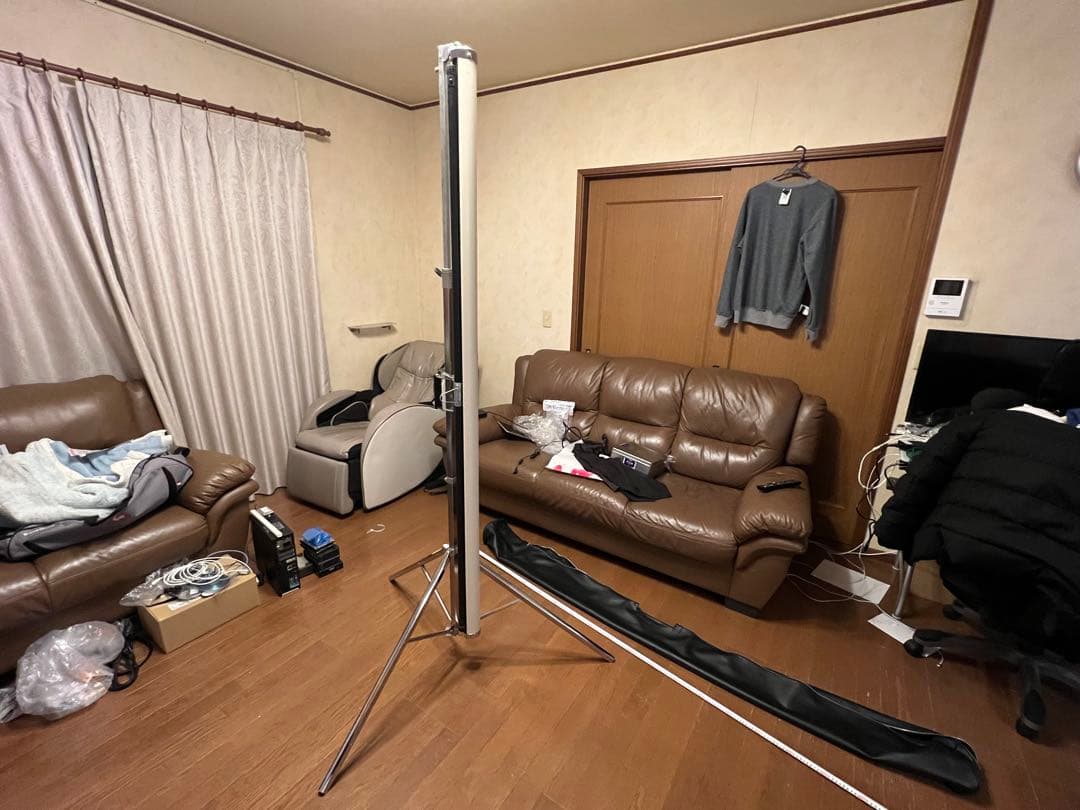 プロジェクタースクリーン 縦(約)122cm、横(約)162cm、■80インチ