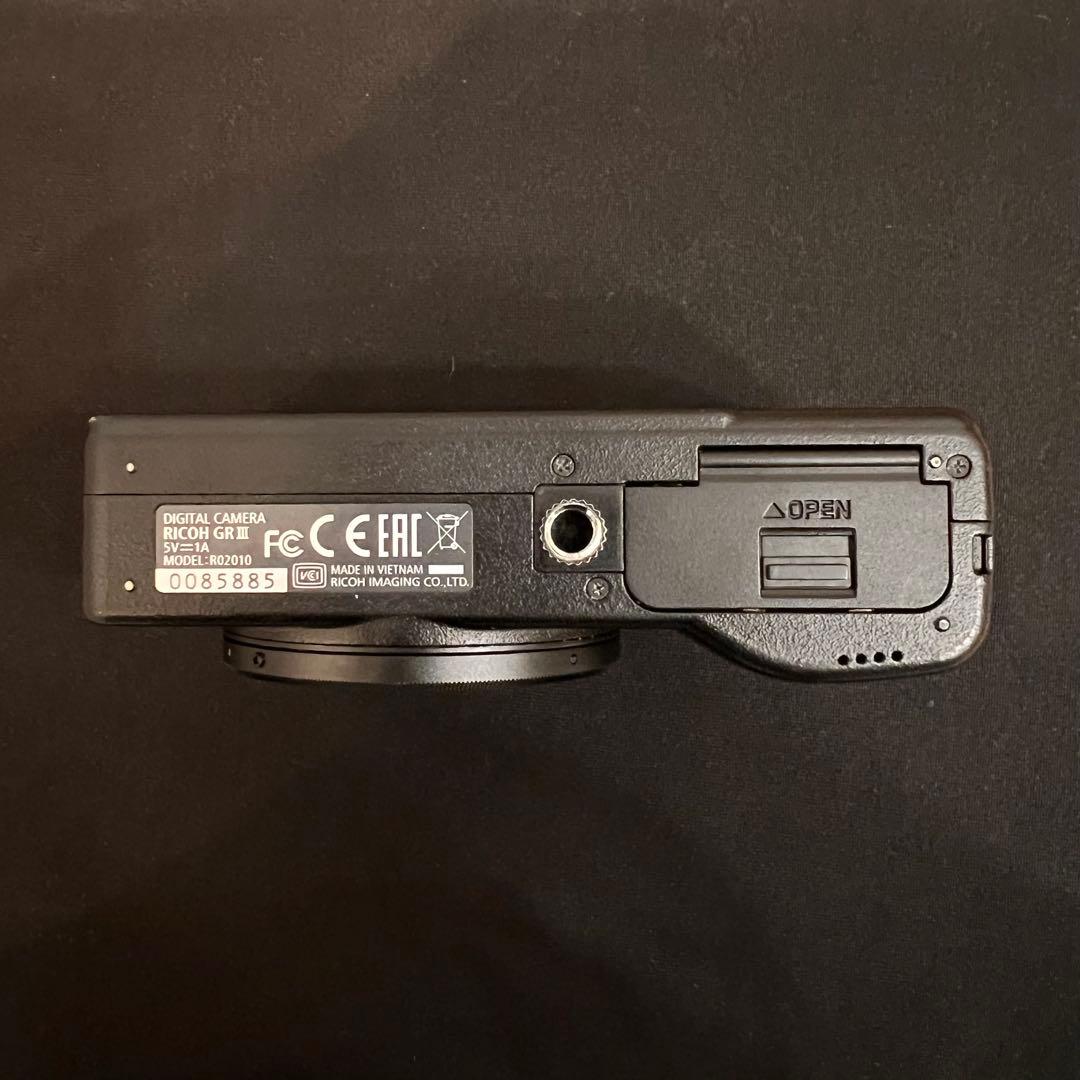 RICOH GR Ⅲ シャッター数1420枚