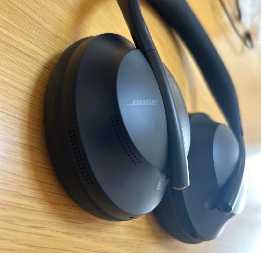BOSE ノイズキャンセリングヘッドホン NC700 ワイヤレスヘッドホン