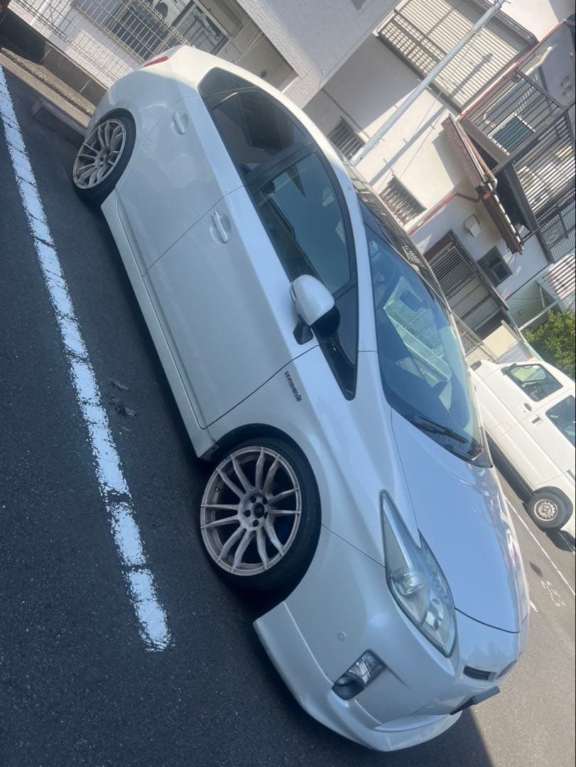 レイズ　RAYS 18インチホイール　　　86 プリウス　pcd100