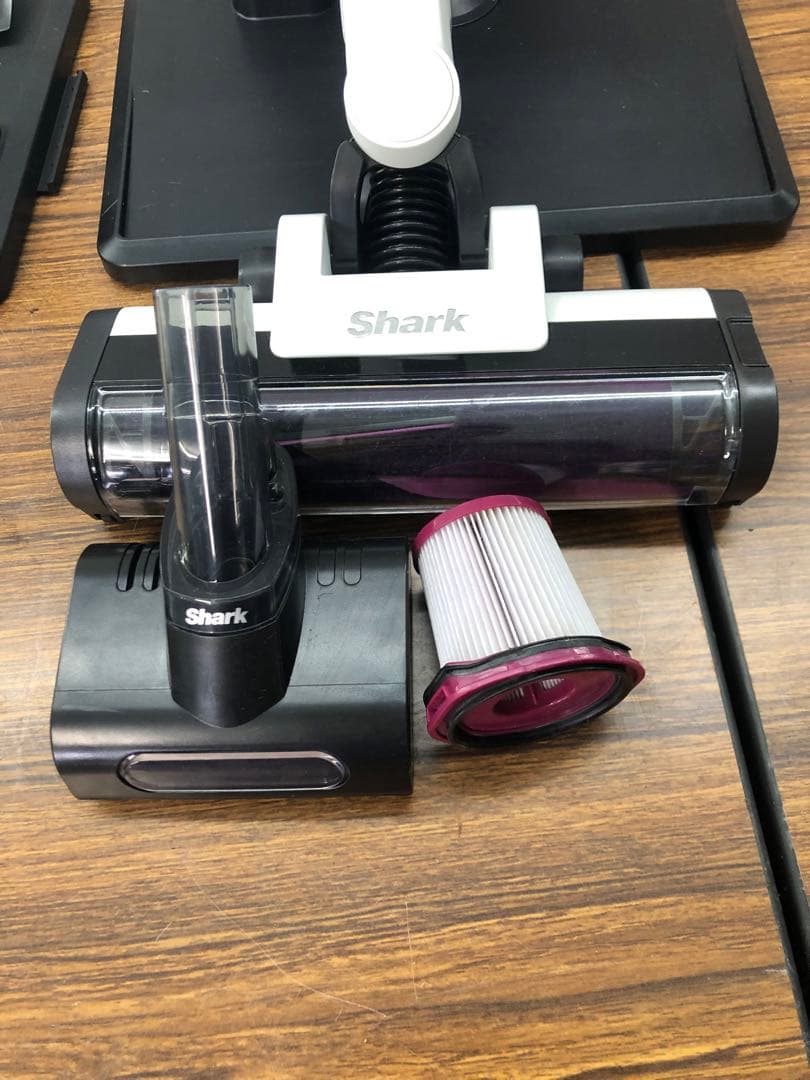 Shark スティッククリーナー LC400JWH 送料無料