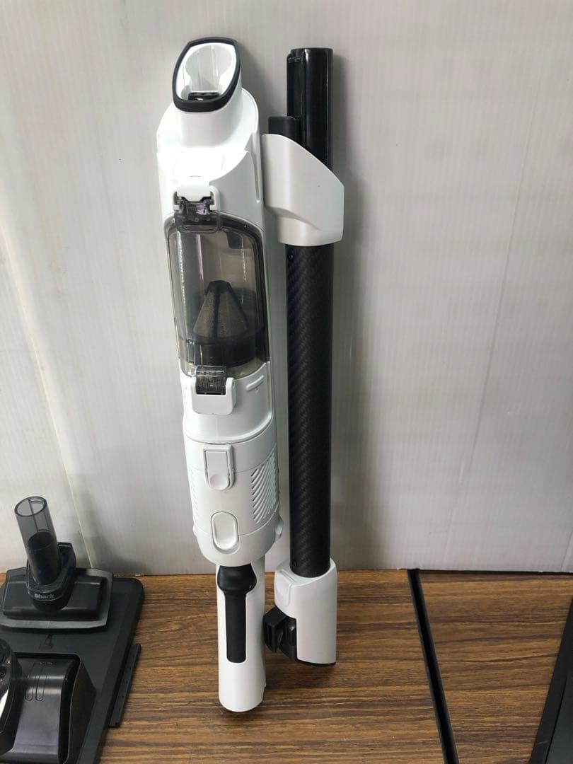 Shark スティッククリーナー LC400JWH 送料無料