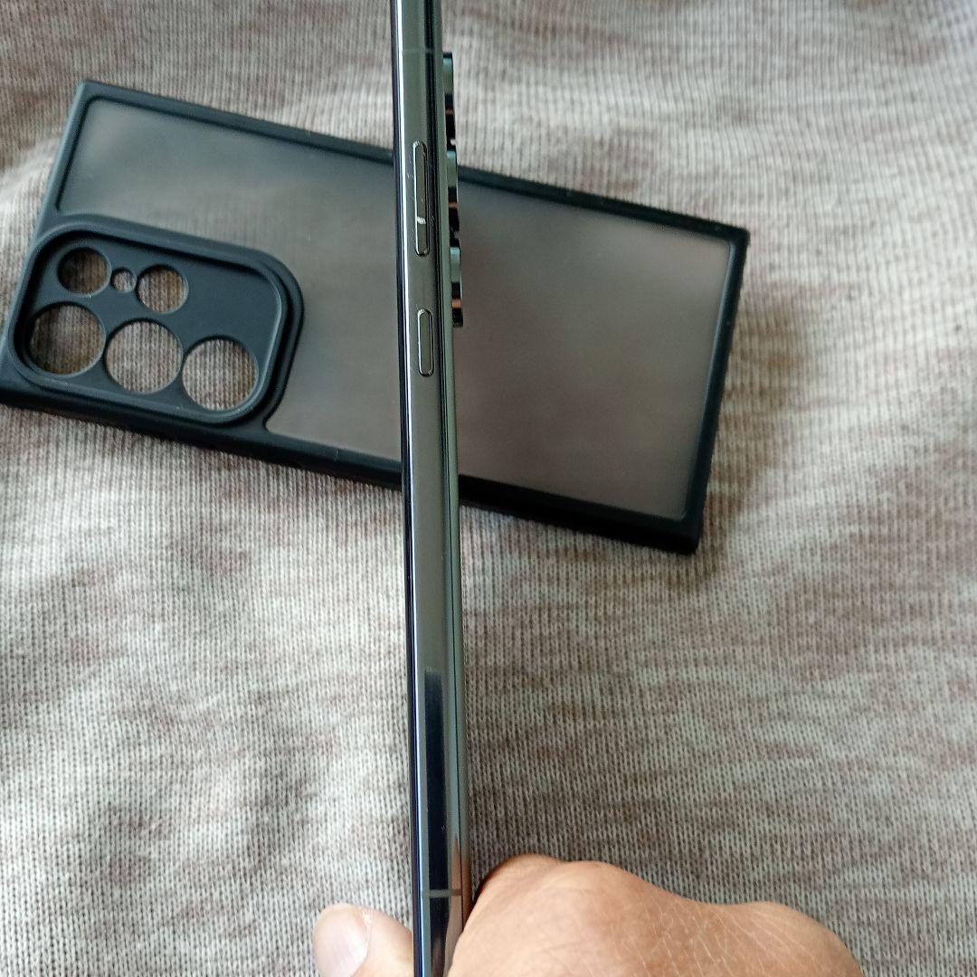 【良品】Samsung Galaxy S23 Ultra グリーン ケース付き