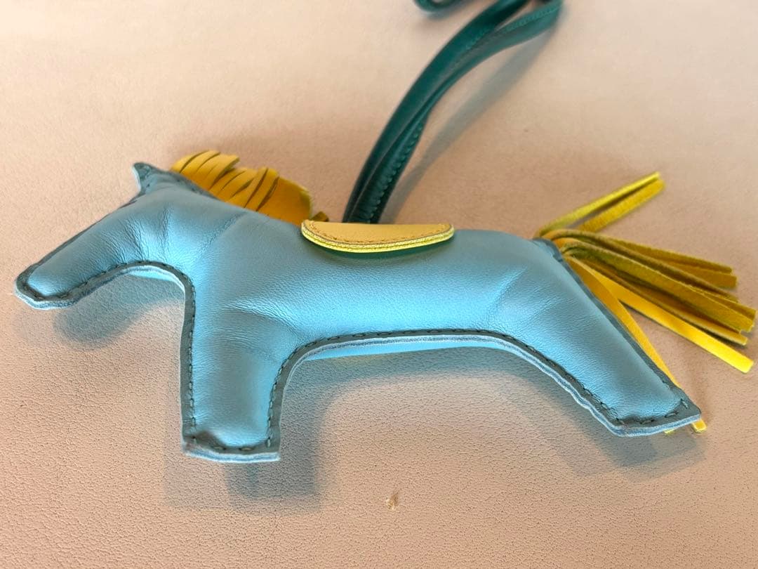 【美品】 HERMÈSロデオMM バッグチャーム アニョーミロ ブルー×イエロー